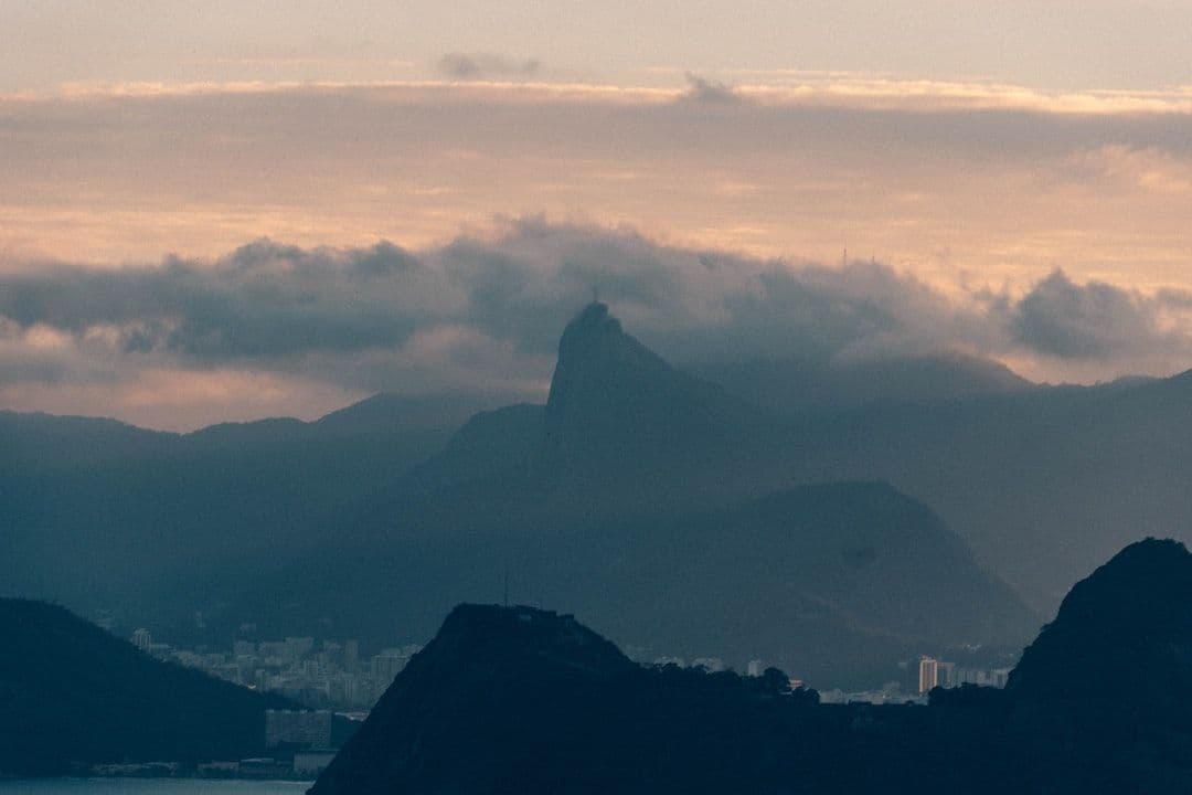 IA: Entre Avanços e Desafios na Tecnologia Brasileira